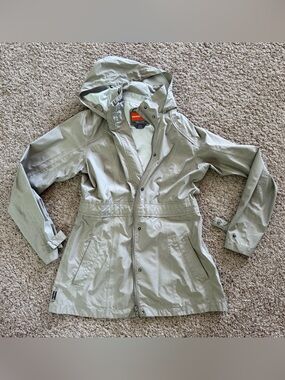 Women’s Merrell Opti-Shell Jacket in Tan